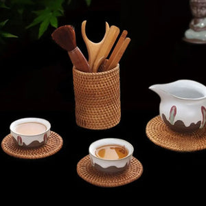 Rattan Brush & Pen Holder Gizzmopro